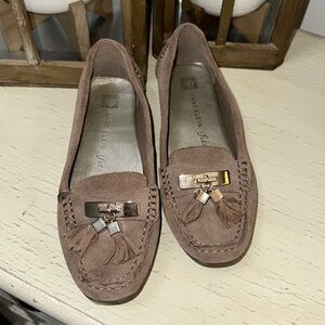Anne Klein Oates Suede Moccasin Loafers size 6.5M